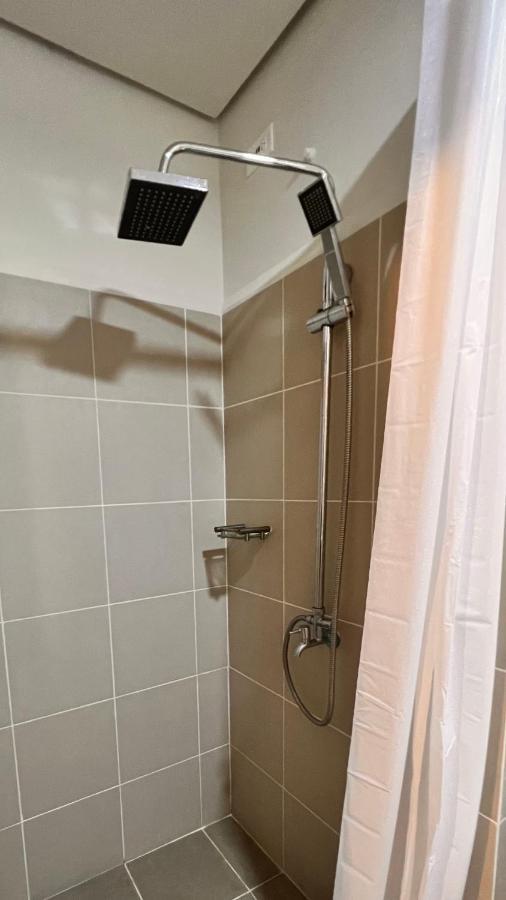 Cozycoaststay By Appletravelbeyondph Pasay Bagian luar foto
